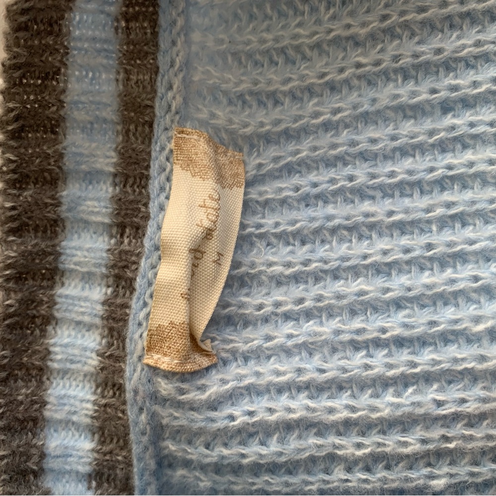 Baby blue - Picture 2 of 2